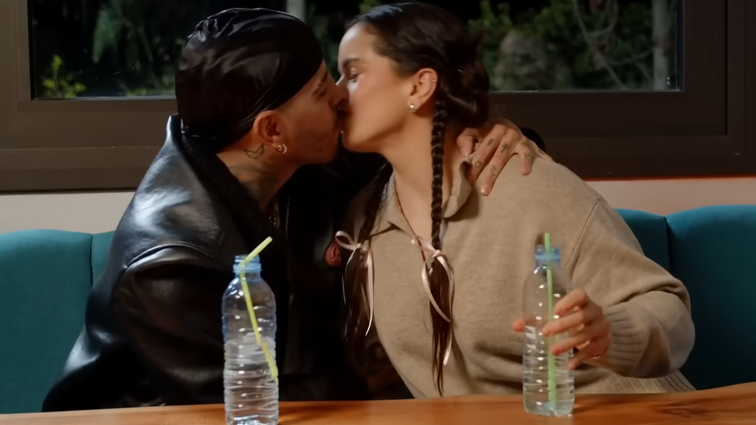 ¡Rosalía y Rauw Alejandro se comprometen! Así fue el anuncio 4 EYSEISJHHBDVDJFR63SFYG2RNI