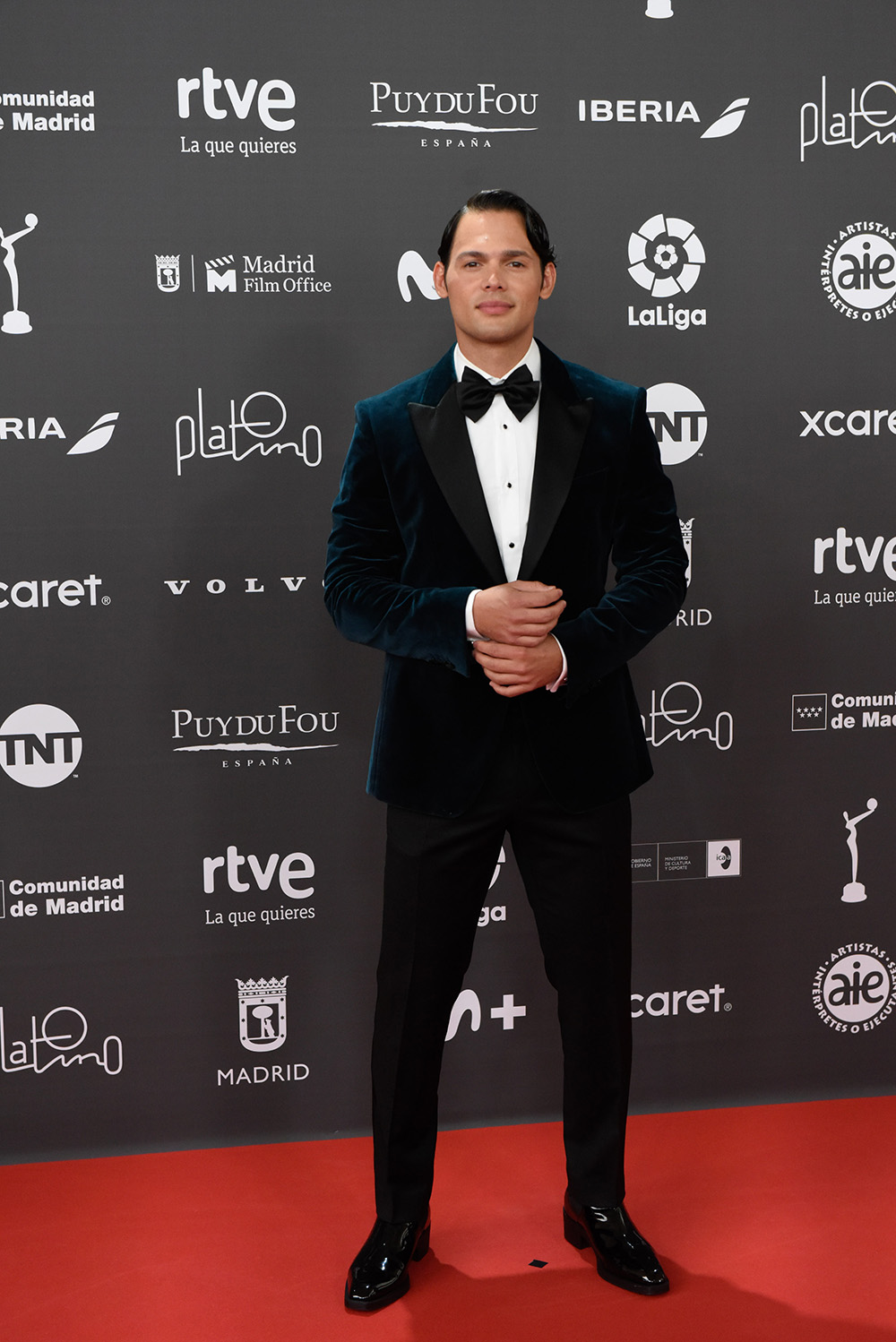 ¿Quiénes desfilaron en la alfombra roja de los Premios Platino? 7 Emmanuel Palomares 1