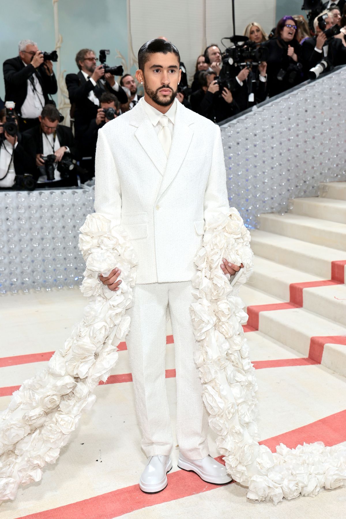 MET Gala 2023: los outfits de la alfombra más emblemática 21 bad bunny attends the 2023 met gala celebrating karl news photo 1682987209