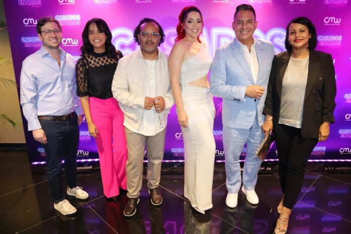 Casados en Caos