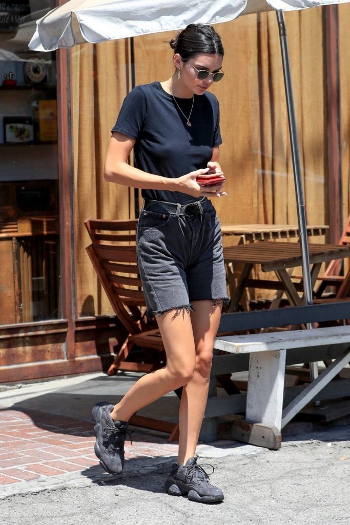 bgus 1312214 016 683x1024 1