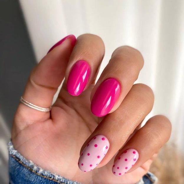 Manos lindas y chic inspiradas en Barbie. ¡Elige tu favorita! 13 manicura puntos 5 barbiecore kFpH