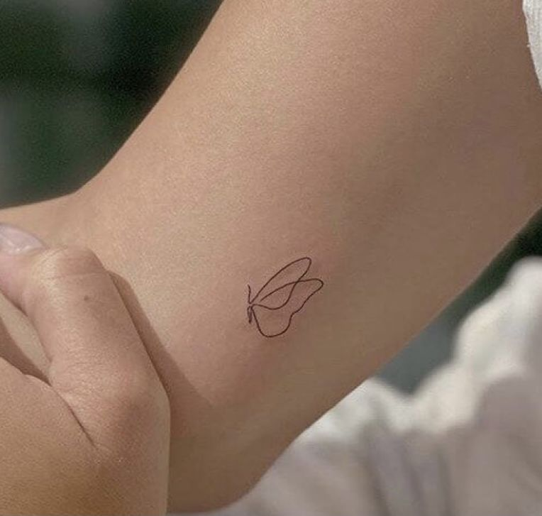 10 diseños de tatuajes minimalistas que son tendencia 24 image 105