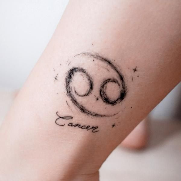 10 diseños de tatuajes minimalistas que son tendencia 30 image 111
