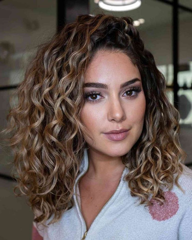 ¿Tienes el pelo rizado? Estos cinco cortes de cabello son perfectos para ti 2 Cortes de cabello