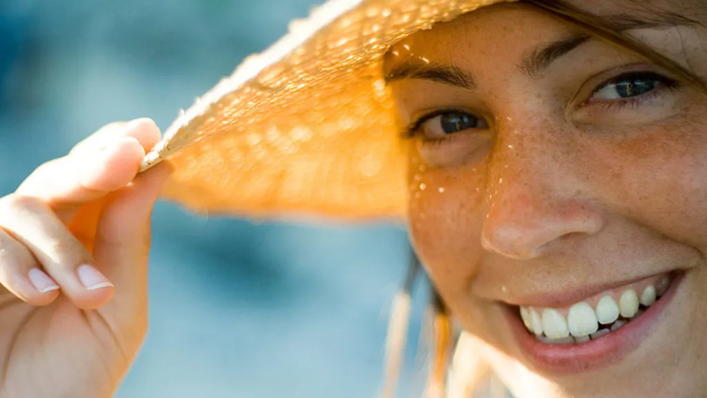 ¿A qué se debe que aparezcan más pecas en zonas como el rostro? 2 Pecas