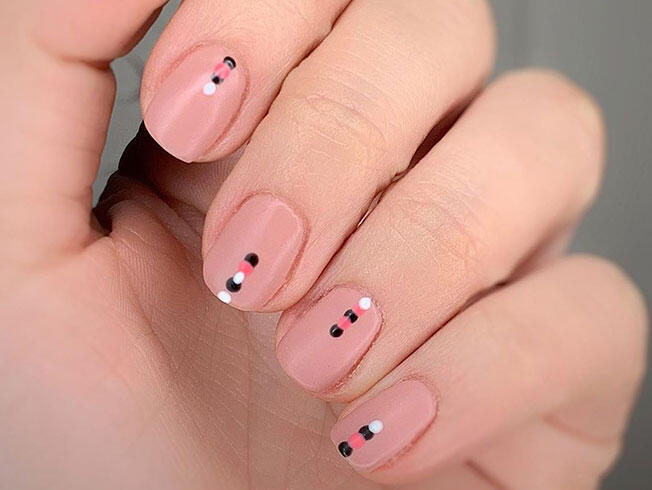 Diseños de uñas fáciles para realizar en casa 1 resizer