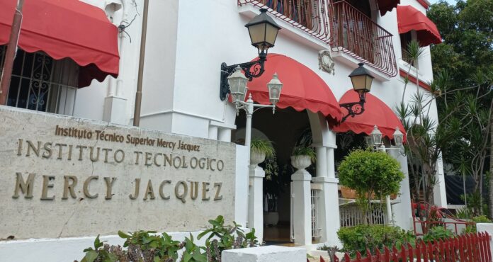 Mercy Jácquez