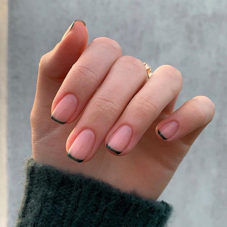 Ideas para llevar el lujo silencioso a tus uñas 5 lujo silencioso