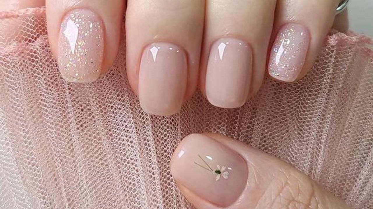 Ideas para llevar el lujo silencioso a tus uñas 15 f1280x720 52874 184549 5050