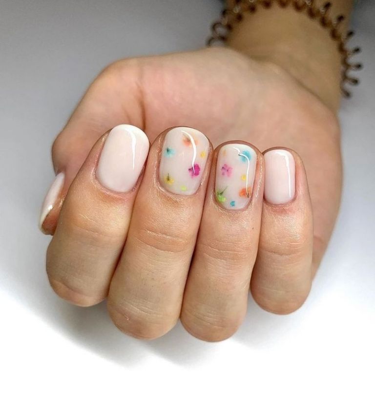Ideas para llevar el lujo silencioso a tus uñas 21 f768x1 146151 146278 100