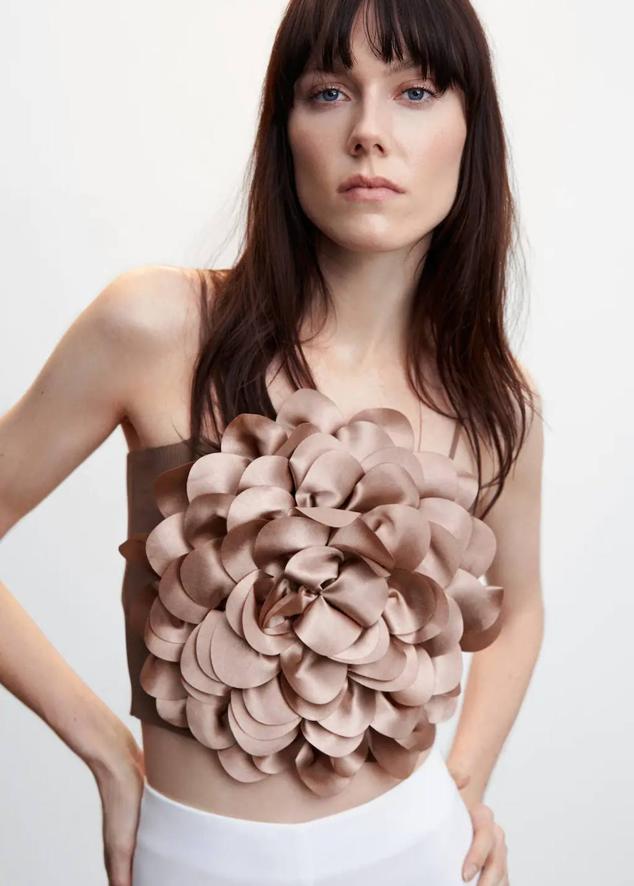 Looks infalibles para estar a la moda este otoño 3 flor 2 top mango kiHD