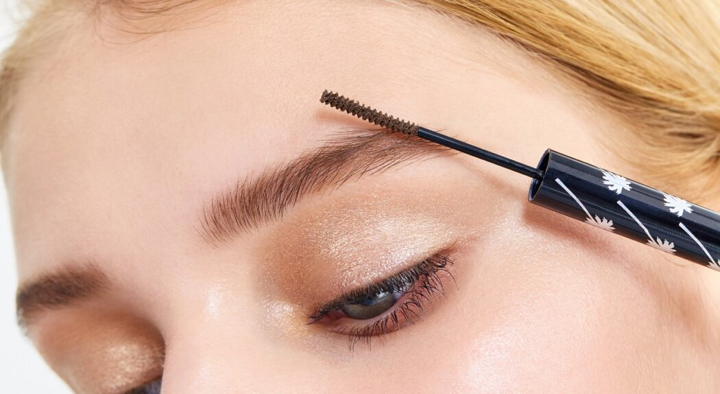 Cuatro diseños de cejas que tienen un efecto envejecedor 1 image 199