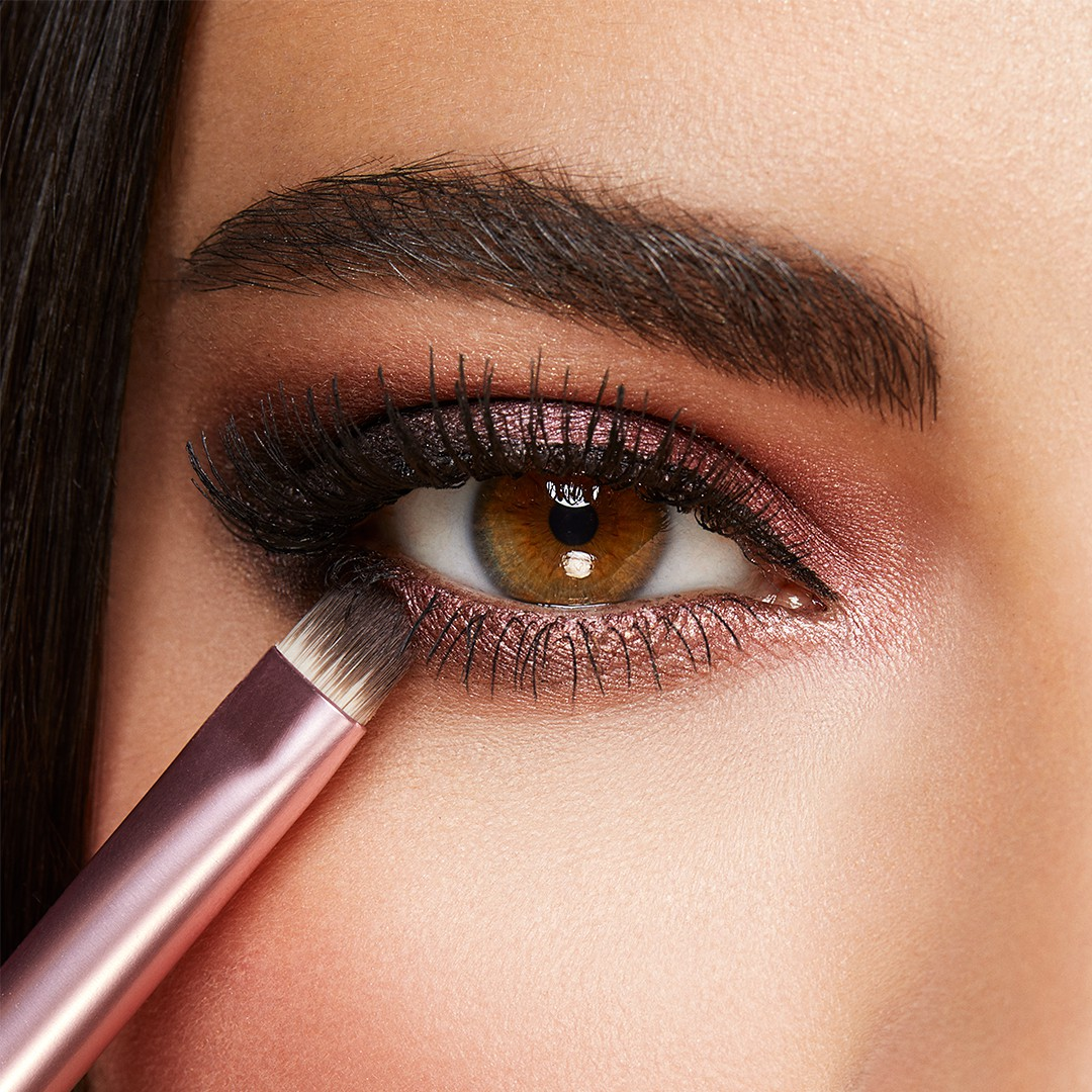 Aprende a aplicarte maquillaje paso a paso con estos trucos 10 image 57