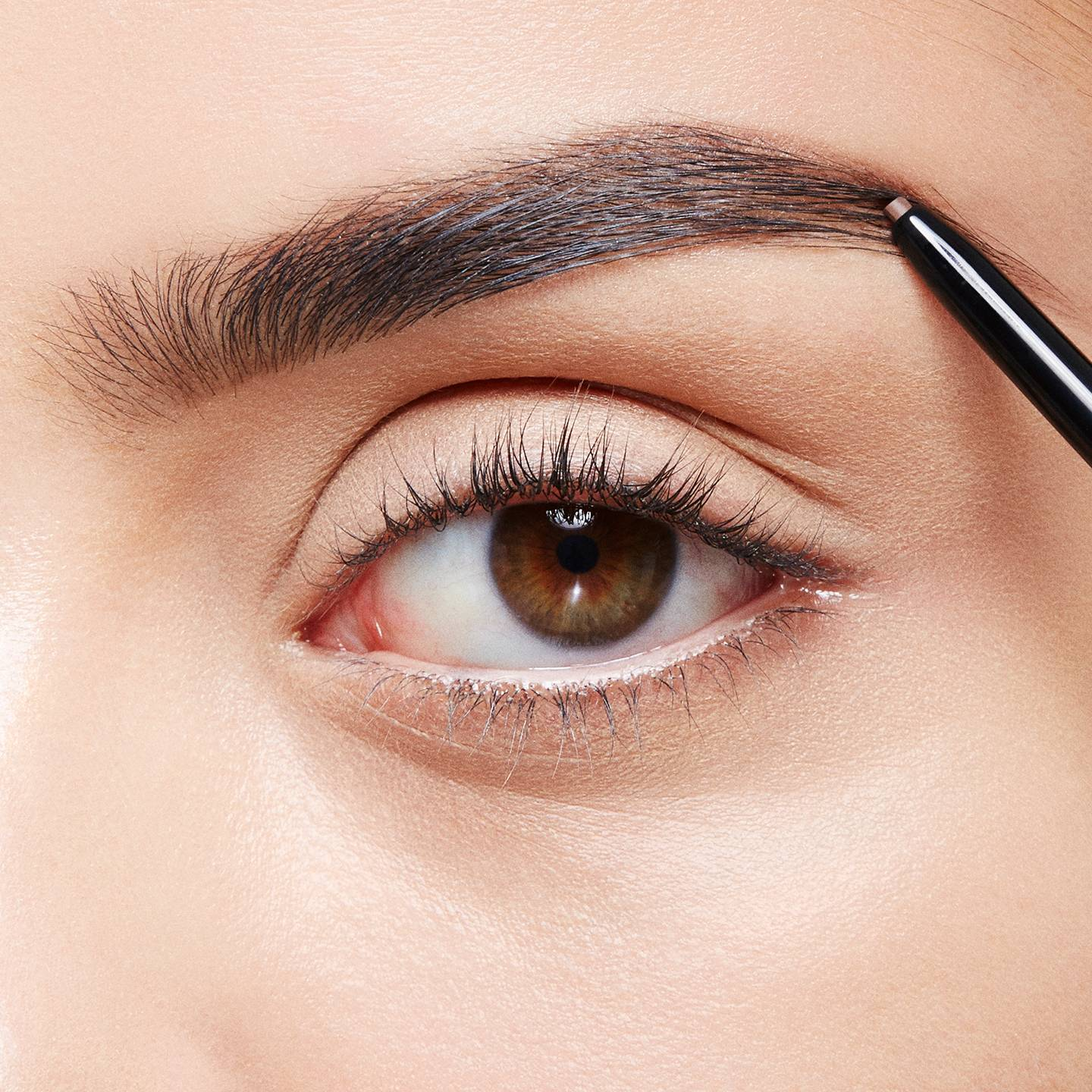 Aprende a aplicarte maquillaje paso a paso con estos trucos 14 image 61