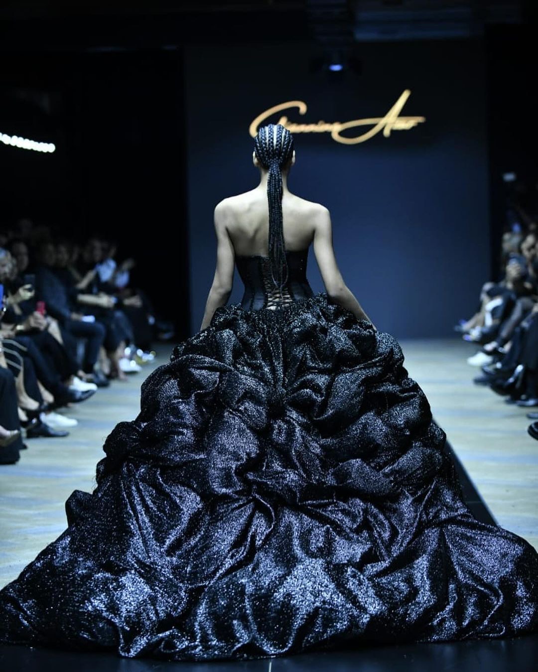 Apertura del RD Fashion Week, con espectacular desfile de Giannina Azar 4 image 6483441