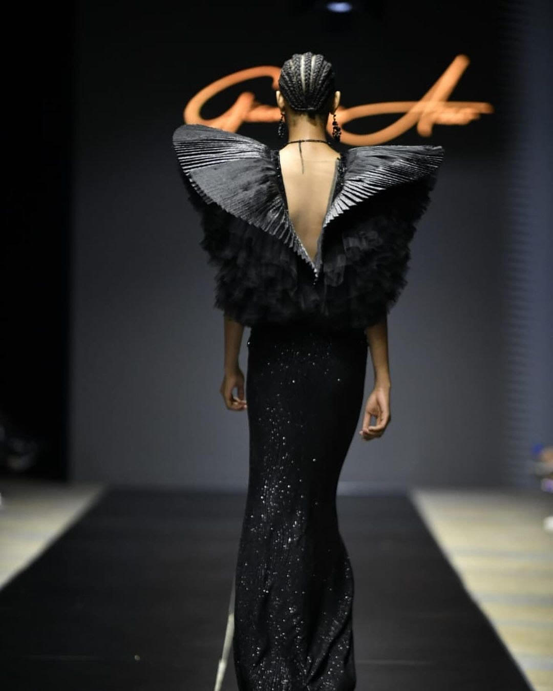 Apertura del RD Fashion Week, con espectacular desfile de Giannina Azar 5 unnamed