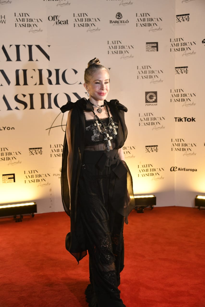 J Balvin, conquista Altos de Chavón en el cierre de los Latin American Fashion Awards 22 image4