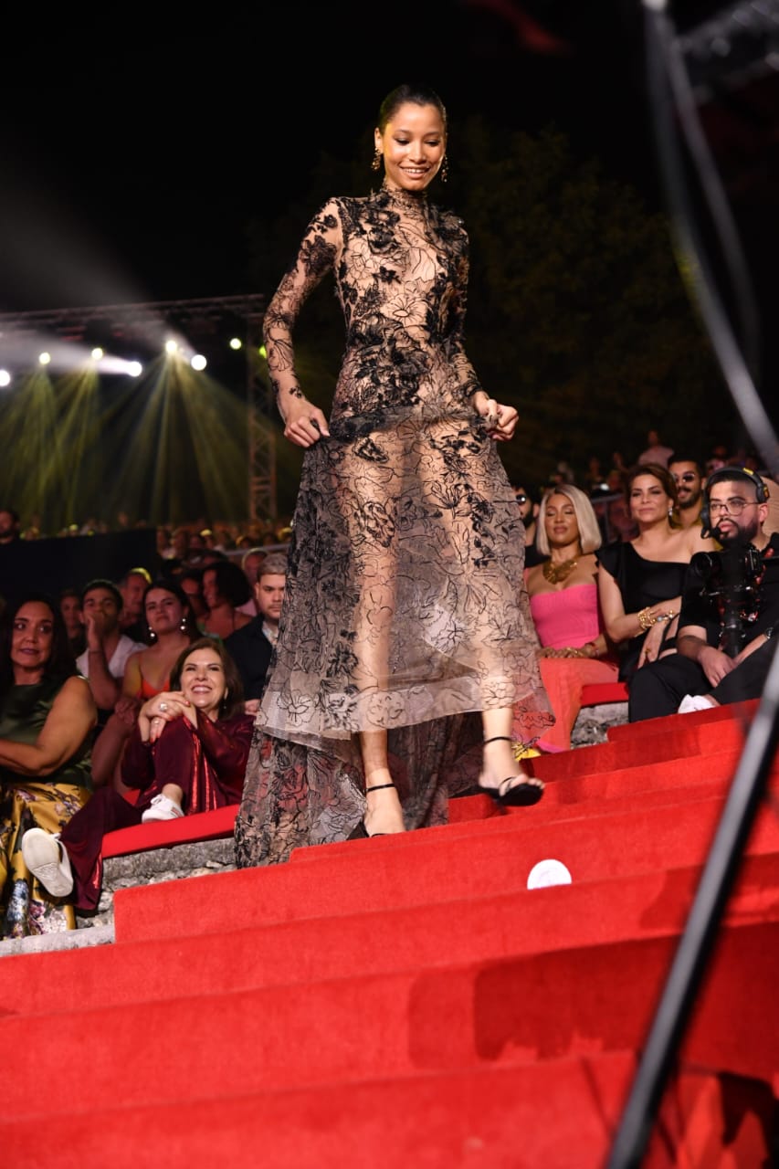 J Balvin, conquista Altos de Chavón en el cierre de los Latin American Fashion Awards 15 image9