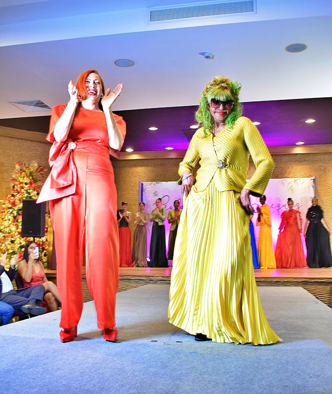 “El Acordeón de Fefa”: Así fue la pasarela de modas en honor a Fefita la Grande 3 Fefita la Grande