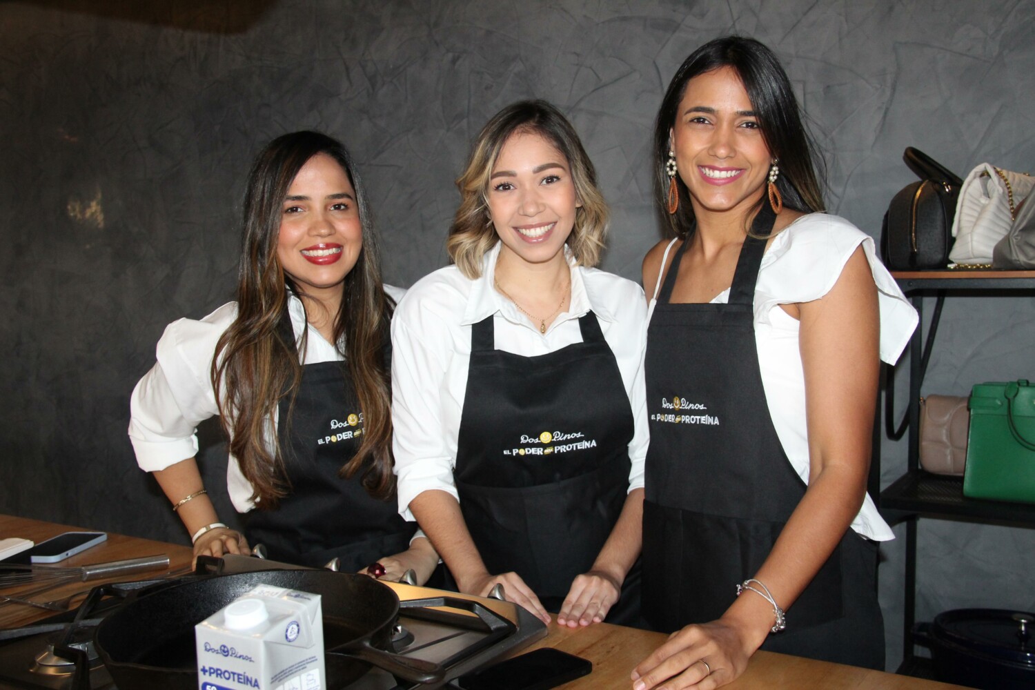 Rosmery Perez Thanife Gonzalez y Susana Pujols
