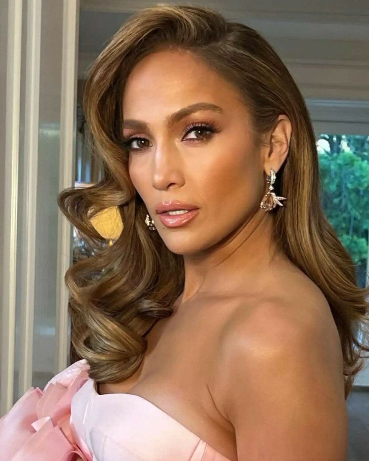 Coquette Pink, la tendencia de las celebridades en los Golden Globes 4 image 3 24