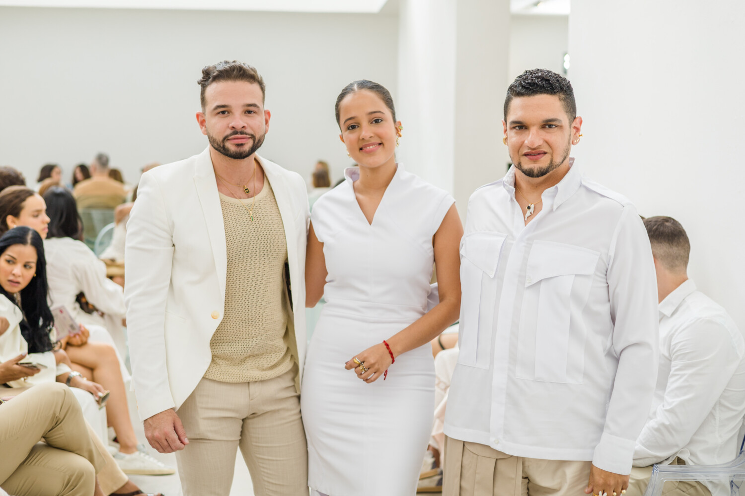 José Jhan presenta su colección CFW-ME 20-30 13 10. Braulio Segura Sophia Sanabria y Manelik Ortega