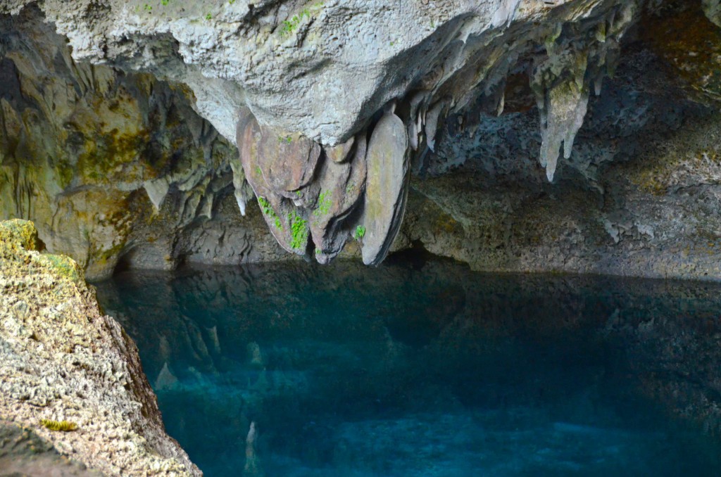 Parque Nacional Los Tres Ojos: lagos, cavernas y áreas verdes enclavadas en el tiempo 2 oj3