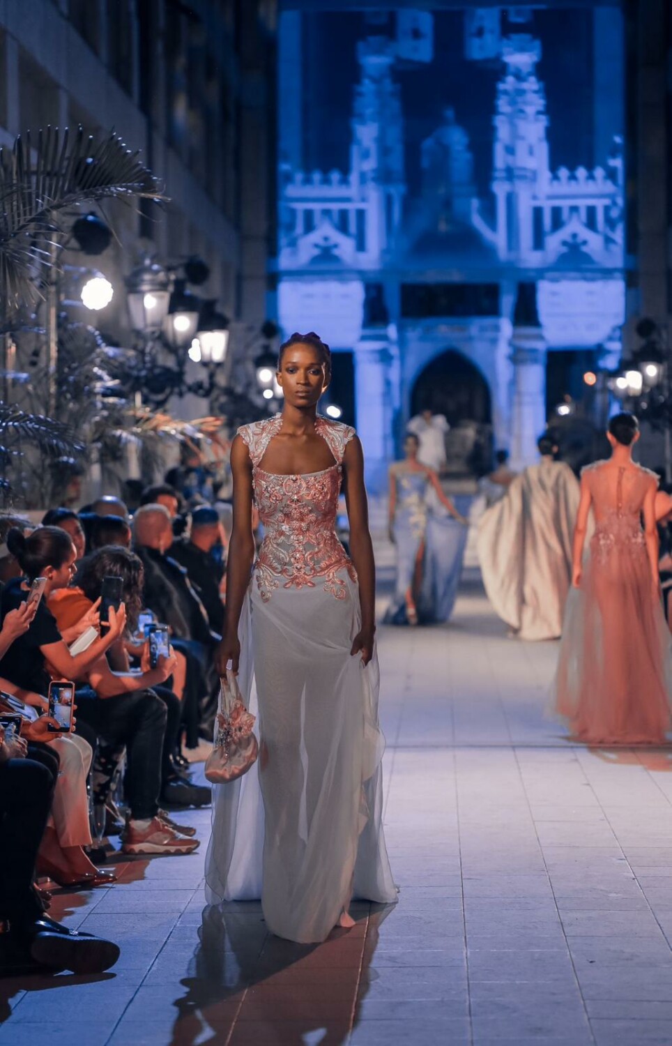 Trendy Fashion Week convirtió con éxito en una gran pasarela internacional el Faro a Colón 3 IMG 20240318 WA0024