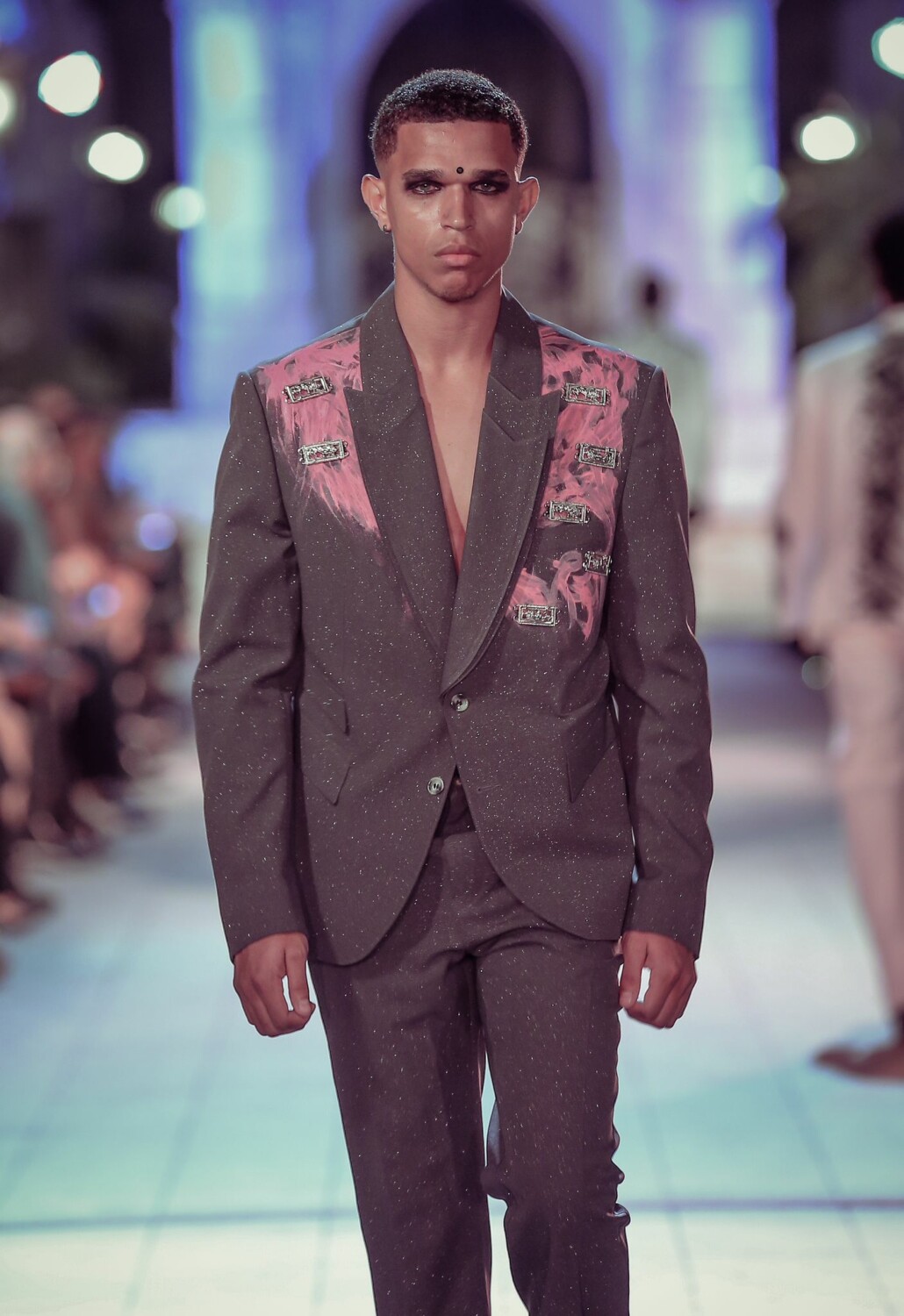 Trendy Fashion Week convirtió con éxito en una gran pasarela internacional el Faro a Colón 4 IMG 20240318 WA0025