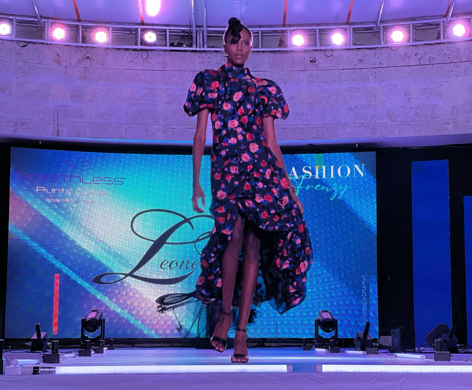 Hotel Breathless Punta Cana celebra el “FrenzyFashion Show “con la participación de destacados diseñadores 1 Breathless Fashion Show