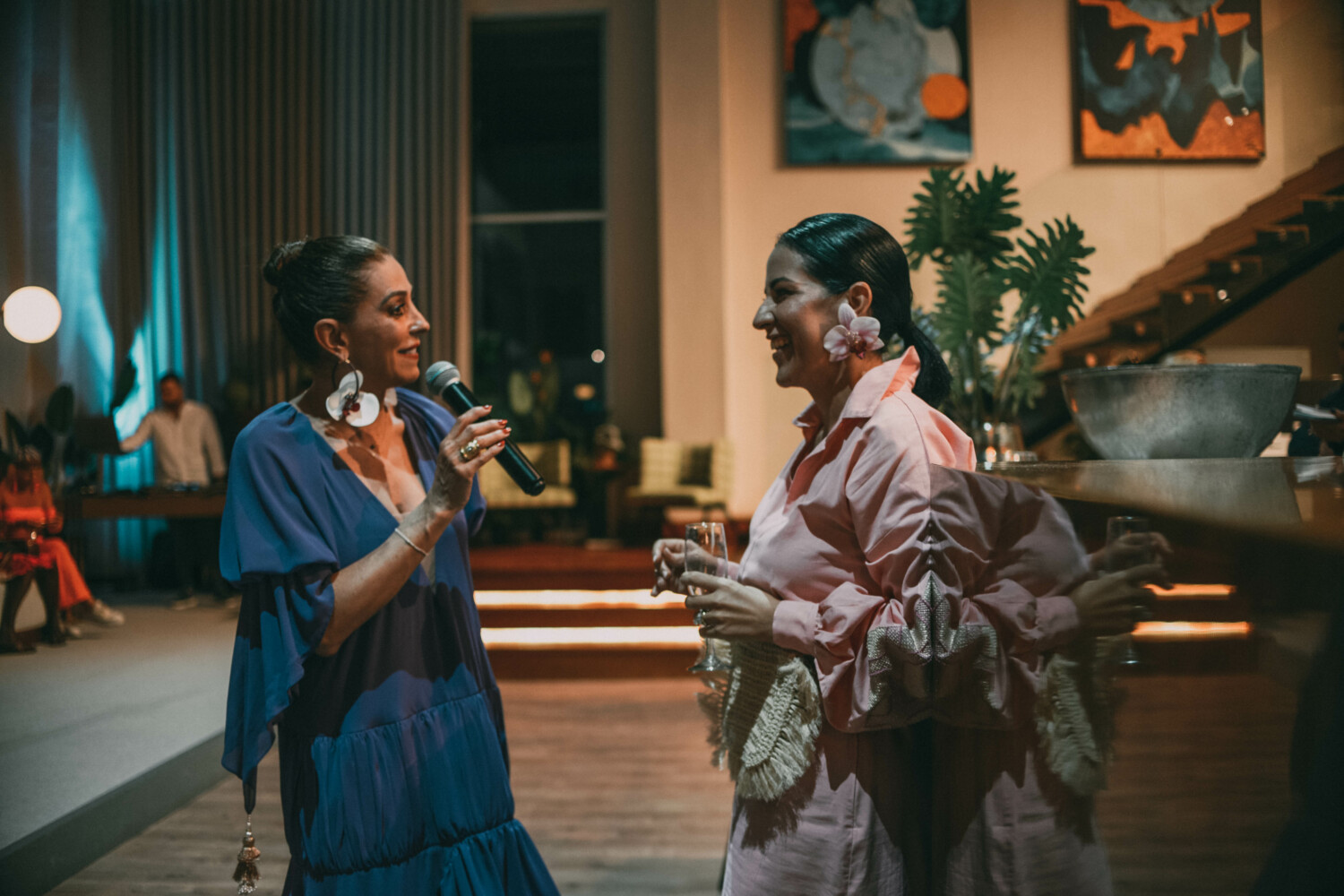 Kika Rocha y Perla Gomez