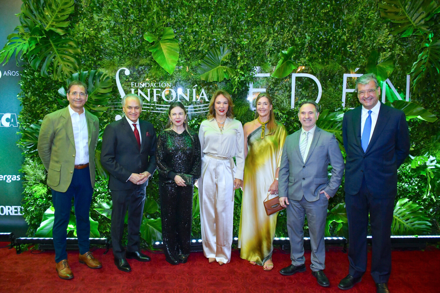 “EDÉN” un tributo al medioambiente 2 Foto Principal 2877 Juan Carlos Rodriguez Copello Jose Antonio Molina Margarita Miranda Mitrov Milagros German Marisol Rodriguez Copello Carlos Veitia y Jose Antonio Rodriguez Copello