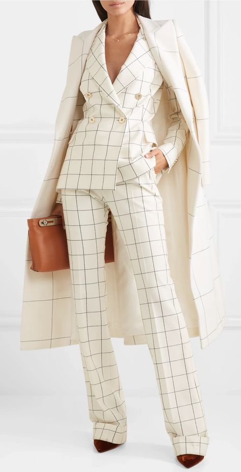 Estilos de vestir para ocasiones especiales: looks imprescindibles con traje tweed en tu closet 9 25d137209b86aad904da761577fc3d38