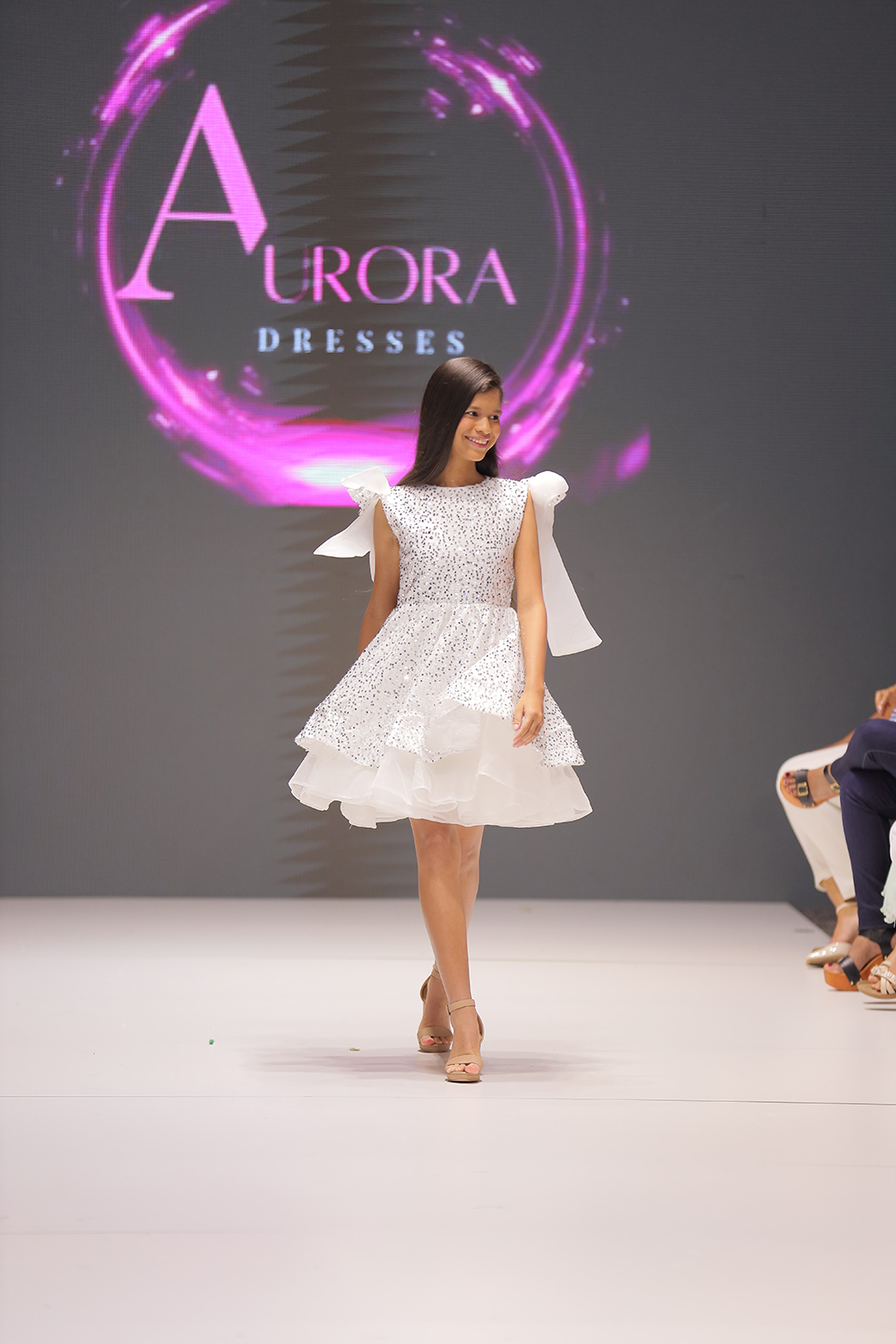 Aurora Dresses en RD Fashion Kids 2024 con la colección de Navidad: La Niña de Belén” 3 Aurora Dresses RDFKids 2024 6