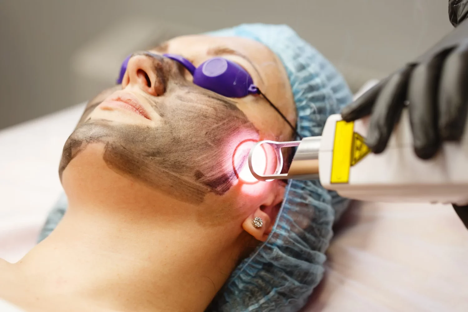 Armonización facial y Armonización orofacial: Belleza en equilibrio 7 AdobeStock 141445091 scaled.jpeg