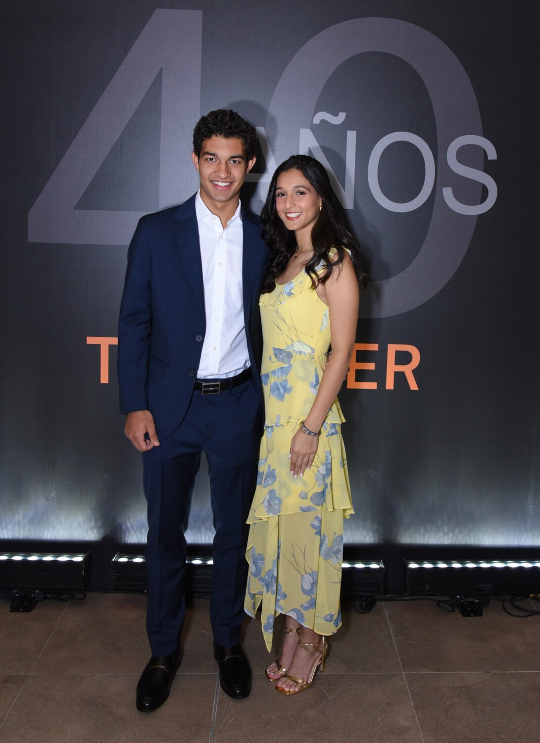 Transver celebra 40 años de trayectoria con nueva imagen corporativa 1 DSC2297 Alejandro Santos y Michelle Cornelio