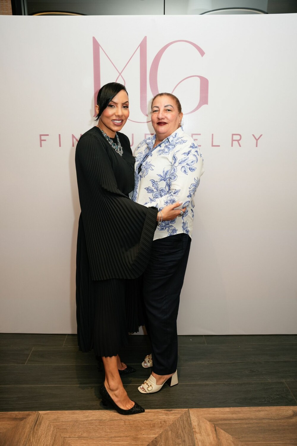 Madelin García presenta el arte y el glamour con su nueva línea de joyas MG Fine Jewelry 3 PHOTO 2024 12 09 17 05 27