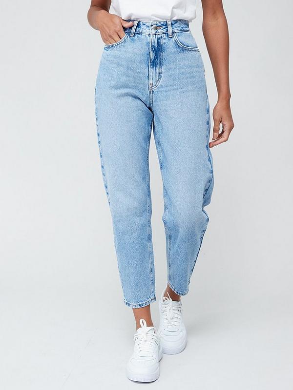 Skinny Jeans: El regreso de un clásico atemporal de los 2000 2 VC0EZ SQ1 0000000265 MID WASH MDf