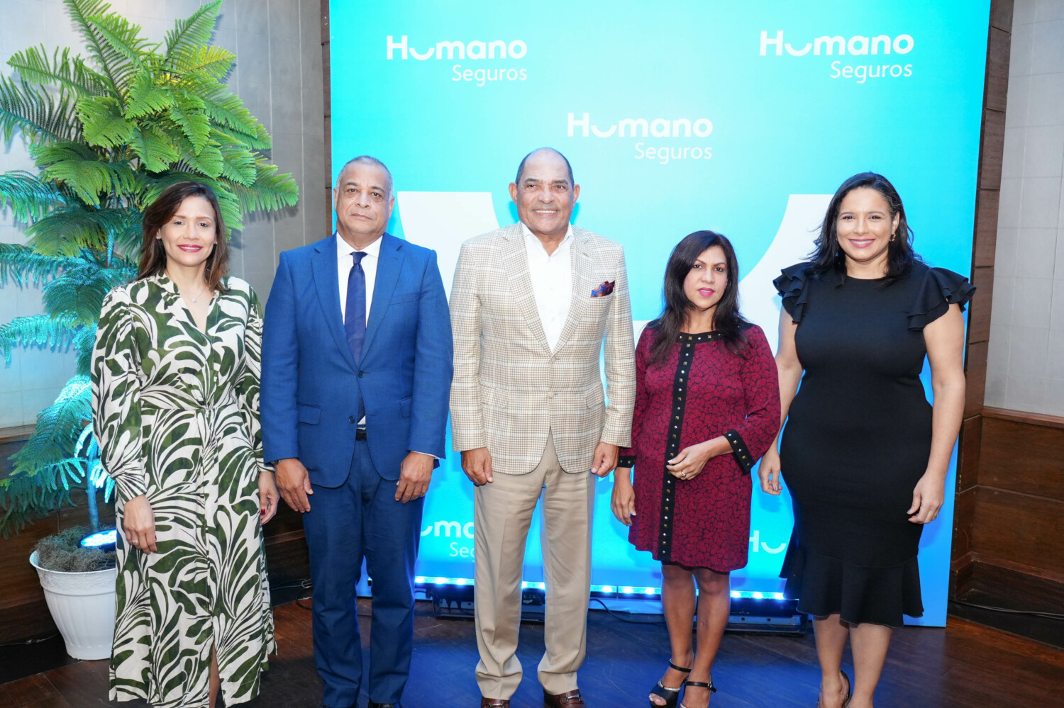 La magia de la Navidad llega a Humano Seguros en un cálido encuentro con la prensa 5 Ydania Volquez Manuel Rodriguez Jose Zapata Doris Pantaleon