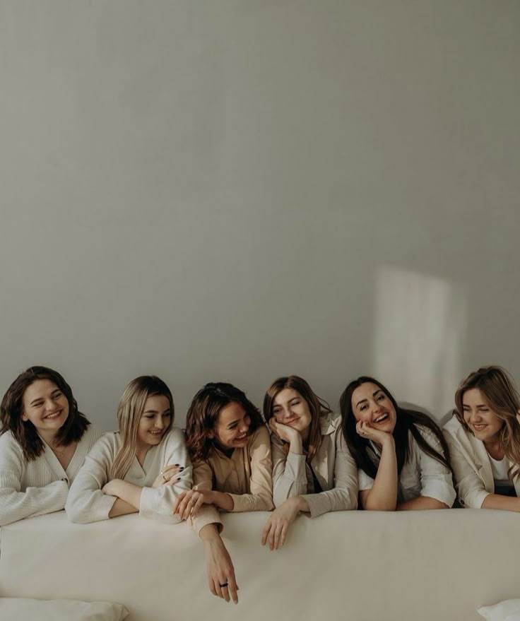¡Es viernes y Día Nacional de la Juventud! 20 ideas para celebrarlo como se debe 1 Juventud
