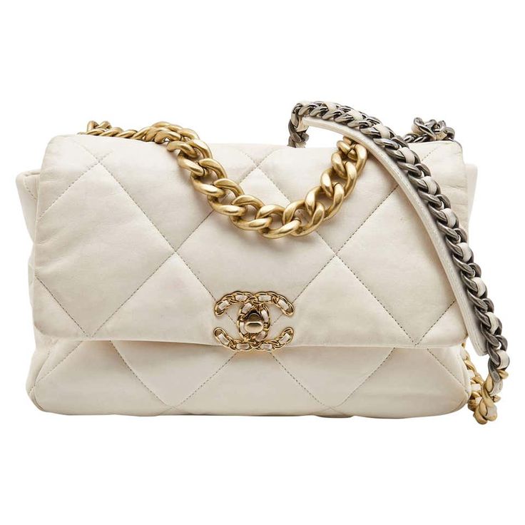 La fascinante historia del Chanel 2.55 3 Chanel 2.55