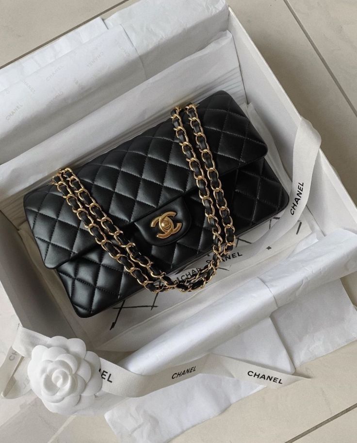La fascinante historia del Chanel 2.55 1 Chanel 2.55