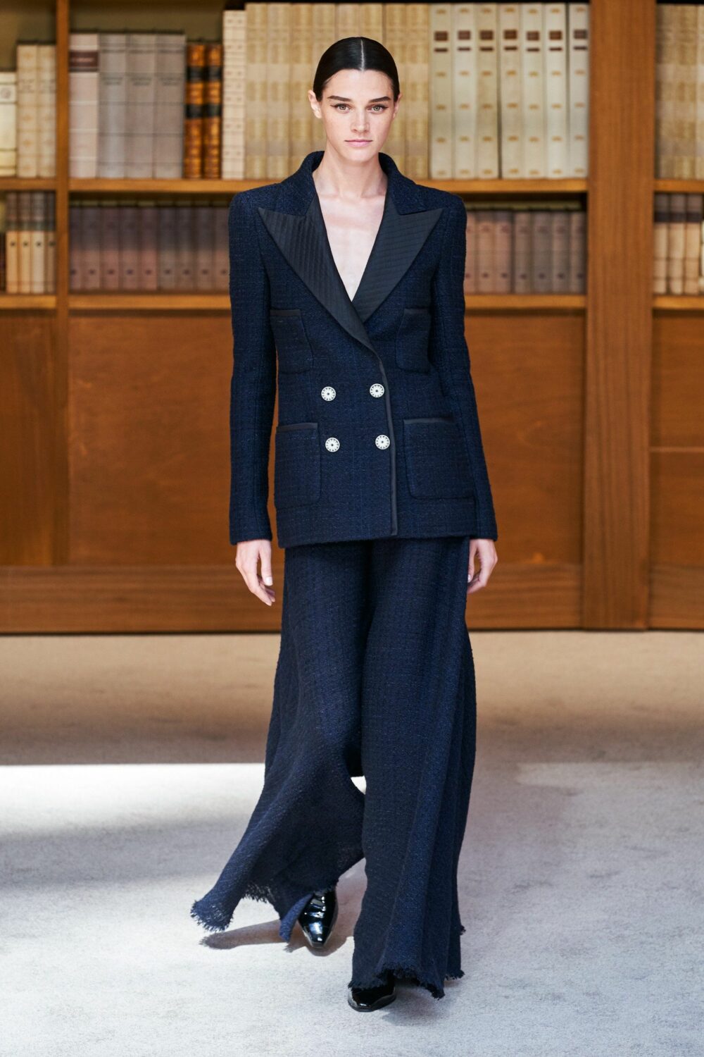 El traje sastre, una pieza que empodera a la mujer 3 carolina de monaco traje chanel 1637312530