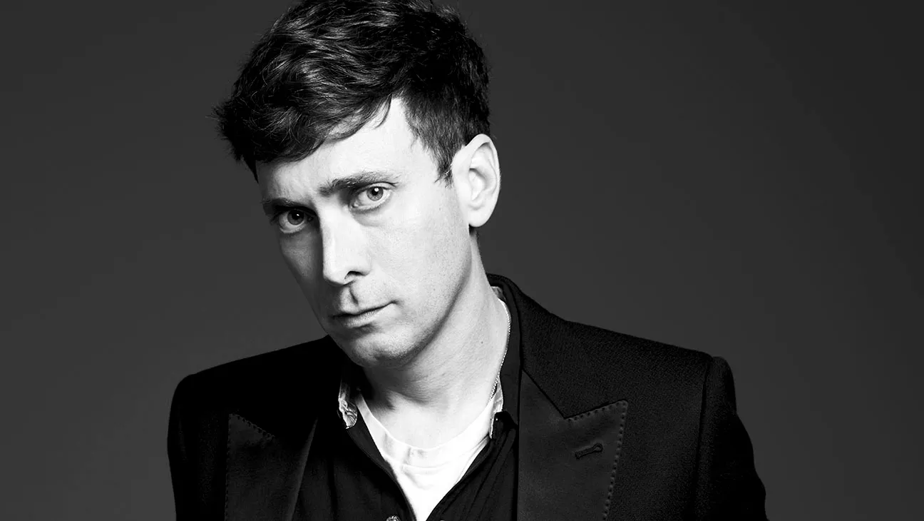 Alta costura: Sillas vacías y cambios drásticos en las direcciones creativas 18 hedi slimane yr h 2018