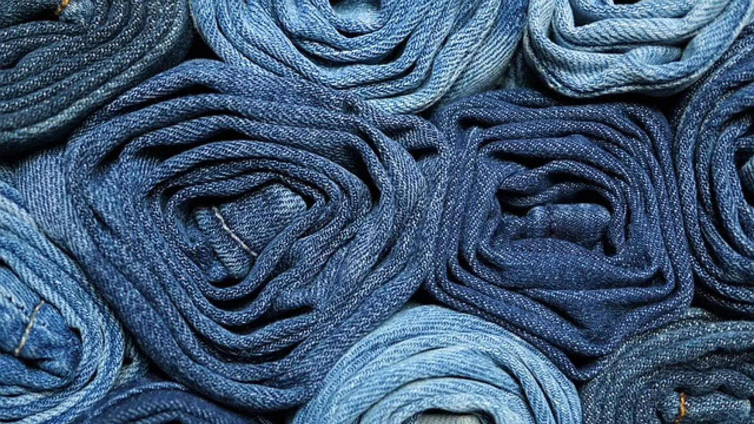 La biotecnología y una posible revolución en el mundo de la moda 4 jeans 5394561 640