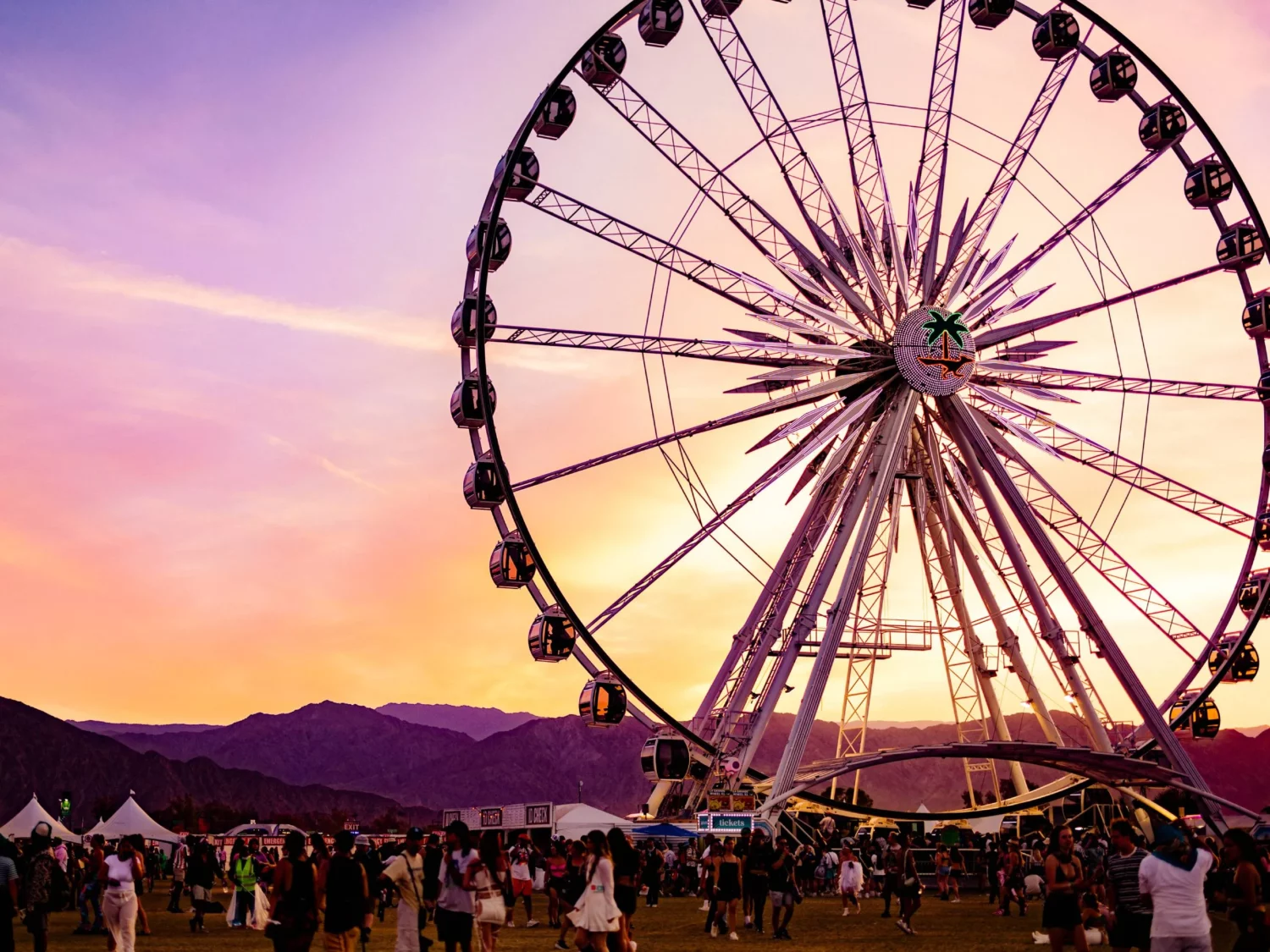 Coachella: Un oasis de música, moda y sueños en el desierto 2 Coachella 2025 1484339610