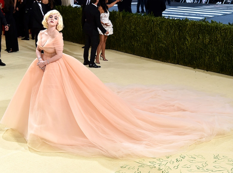 Met Gala 2025: la sastrería negra toma la alfombra roja 9 image 22