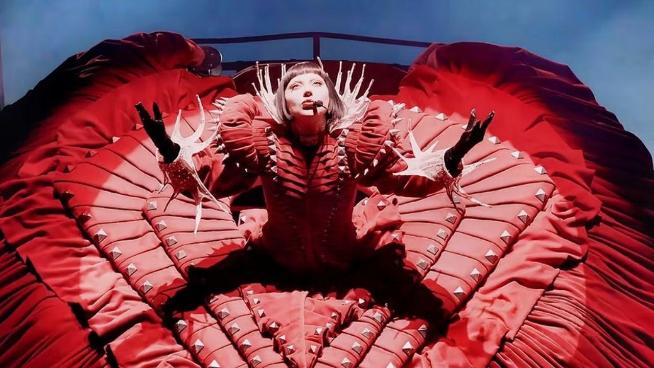 principal lady gaga emociona y genera controversia en coachella con show satanico 2025 04 14 seo fs 1