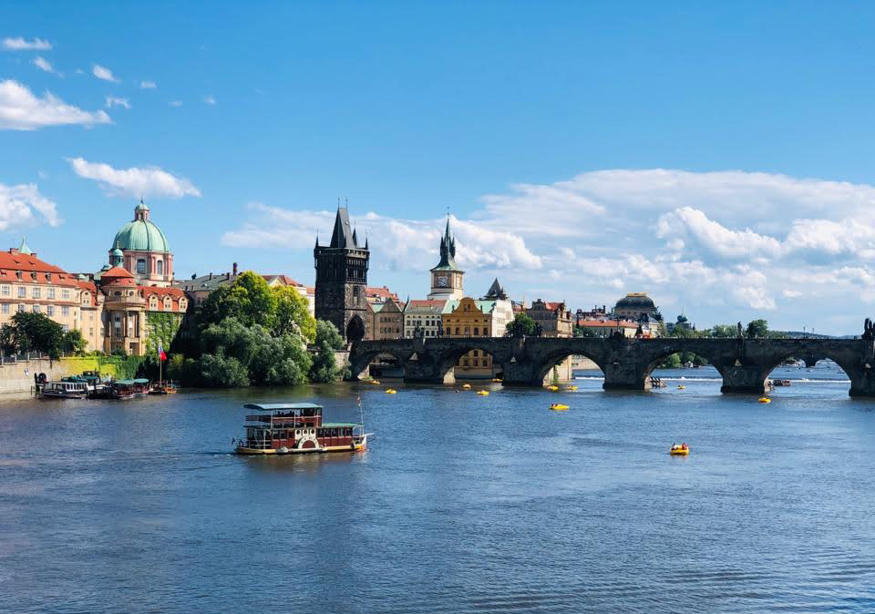 1 praga 1